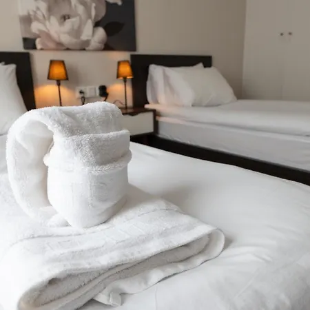 Medluxe Smart Apartment! Apartment
